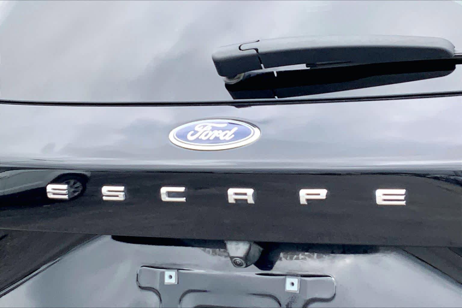 Certified 2023 Ford Escape ST-Line w/ Tech Pack #1 FWD image 27