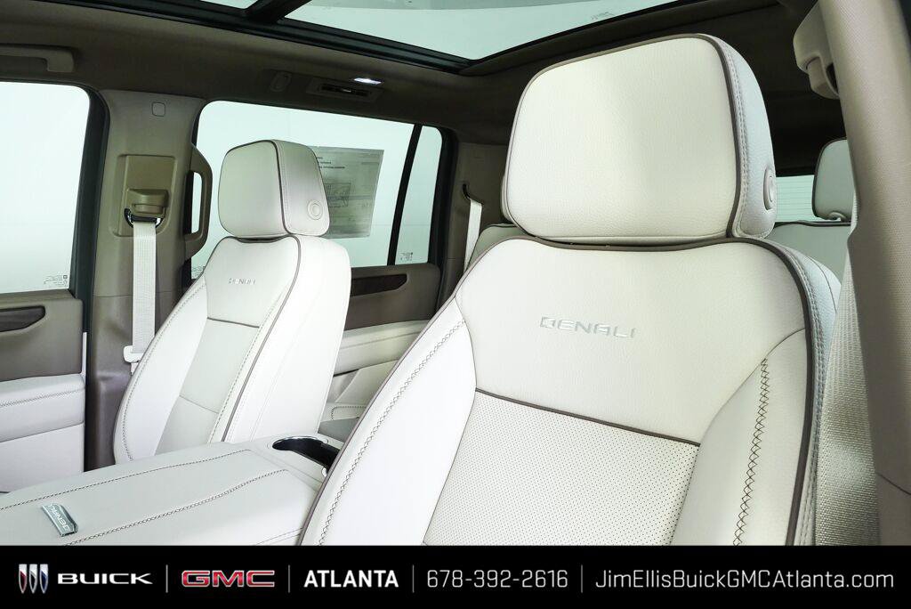 New 2026 GMC Yukon XL Denali w/ Sun & Power Step Package AWD/4WD image 15