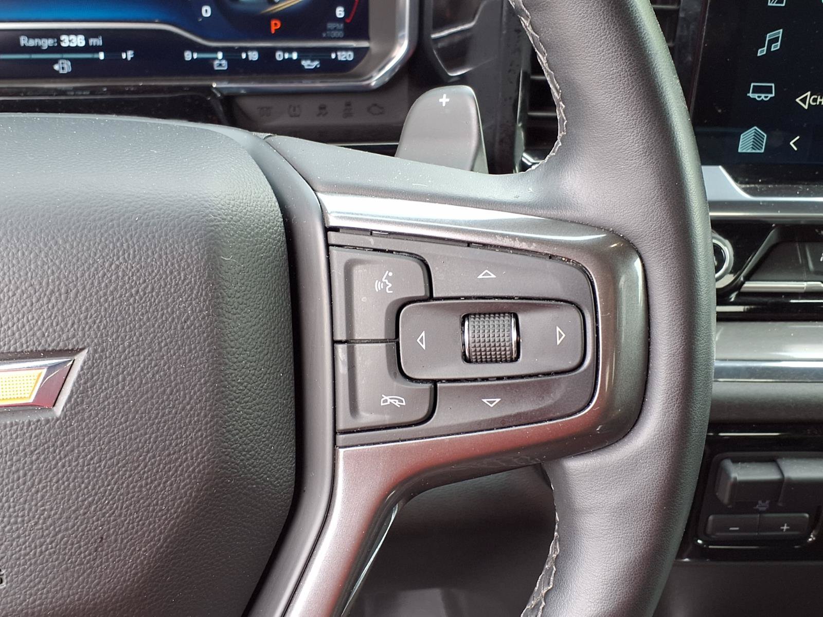 Certified 2024 Chevrolet Silverado 1500 High Country w/ Z71 Off-Road Package AWD/4WD image 22
