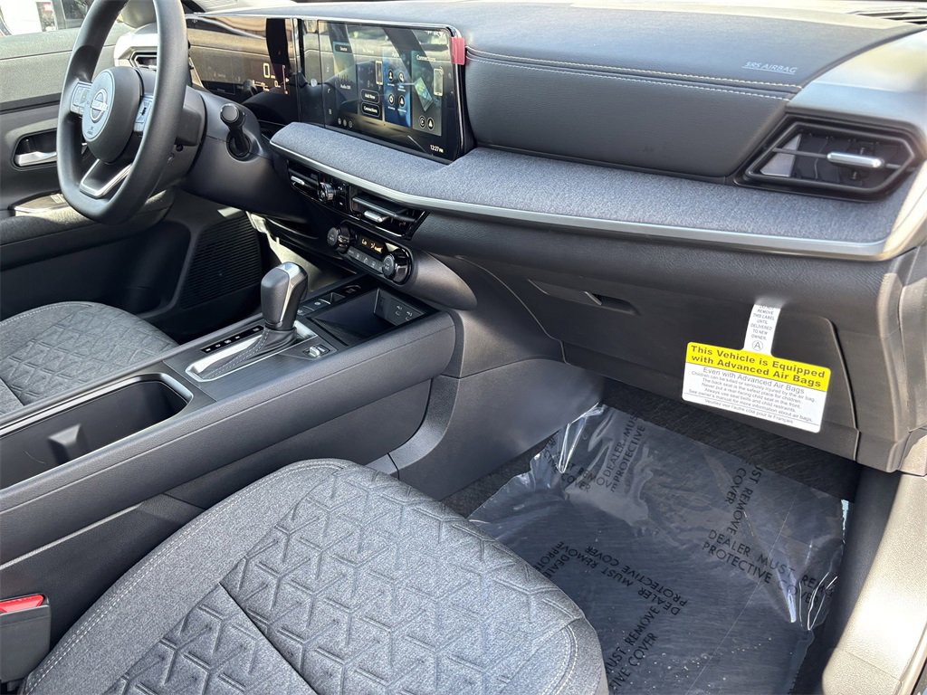New 2026 Nissan Kicks SV image 10
