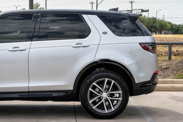 Used 2026 Land Rover Discovery Sport Landmark AWD/4WD image 18