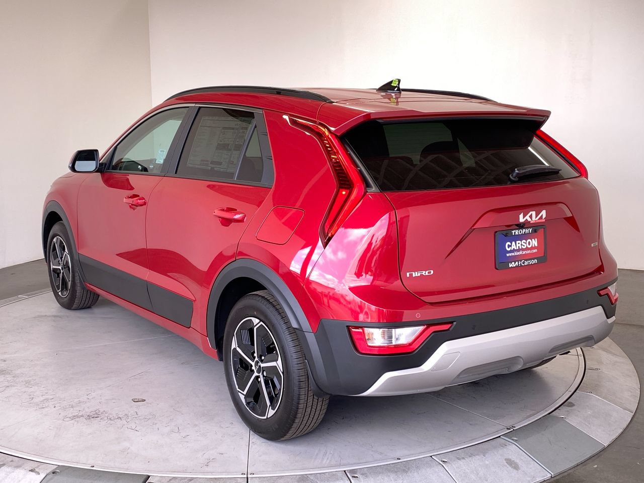 New 2026 Kia Niro EX FWD image 3