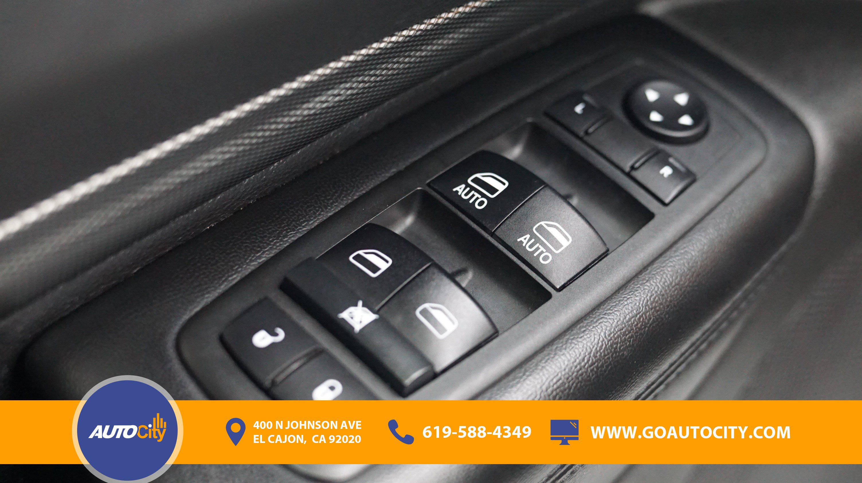 Used 2018 Dodge Durango GT image 20