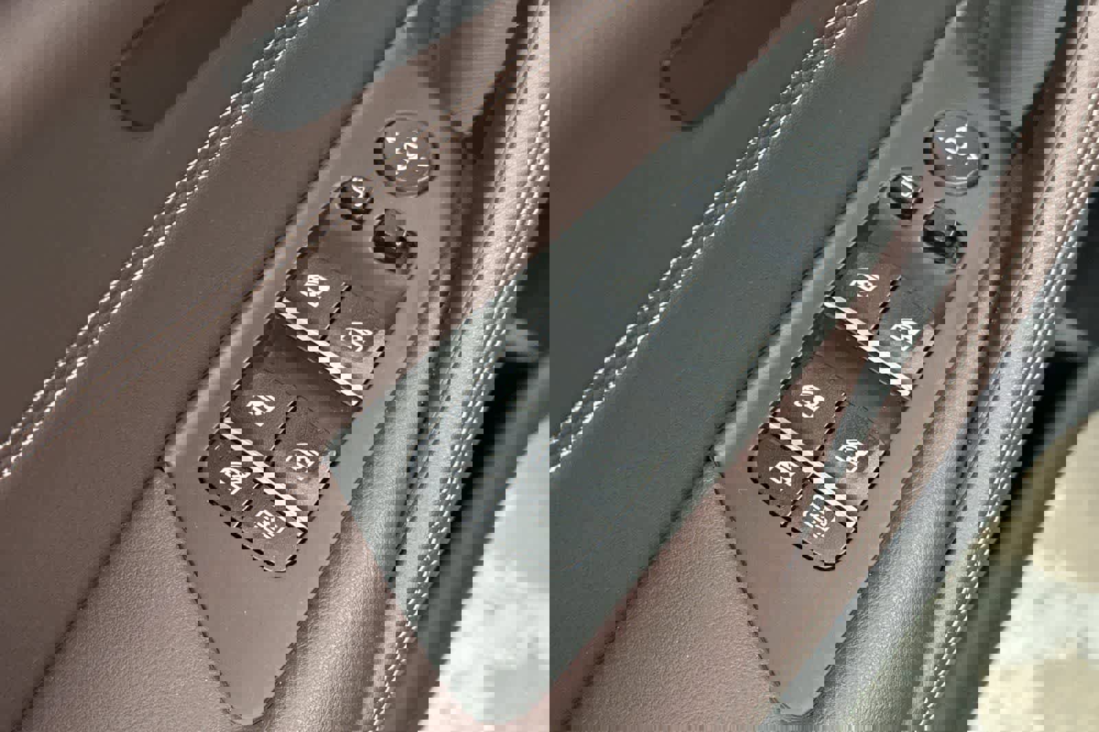 Used 2023 BMW M550i xDrive w/ Parking Assistance Package image 13