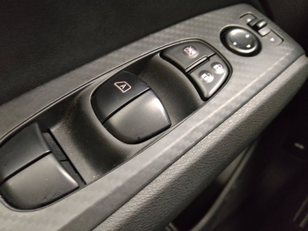 Used 2025 Nissan Altima 2.5 SV AWD/4WD image 27
