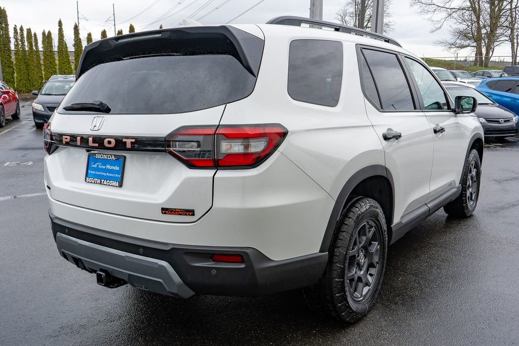 New 2026 Honda Pilot TrailSport image 6