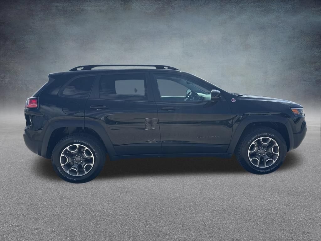 Used 2022 Jeep Cherokee Trailhawk AWD/4WD image 4