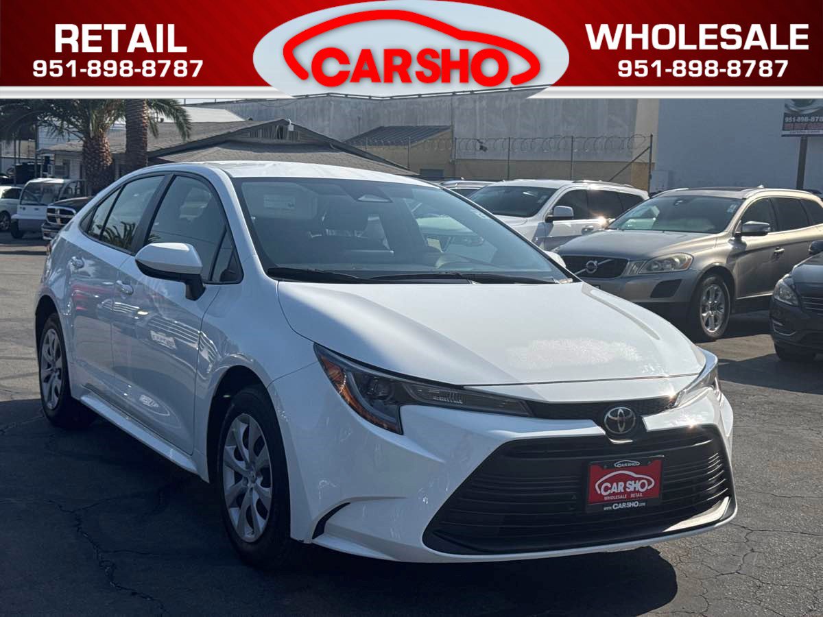 Used 2024 Toyota Corolla LE