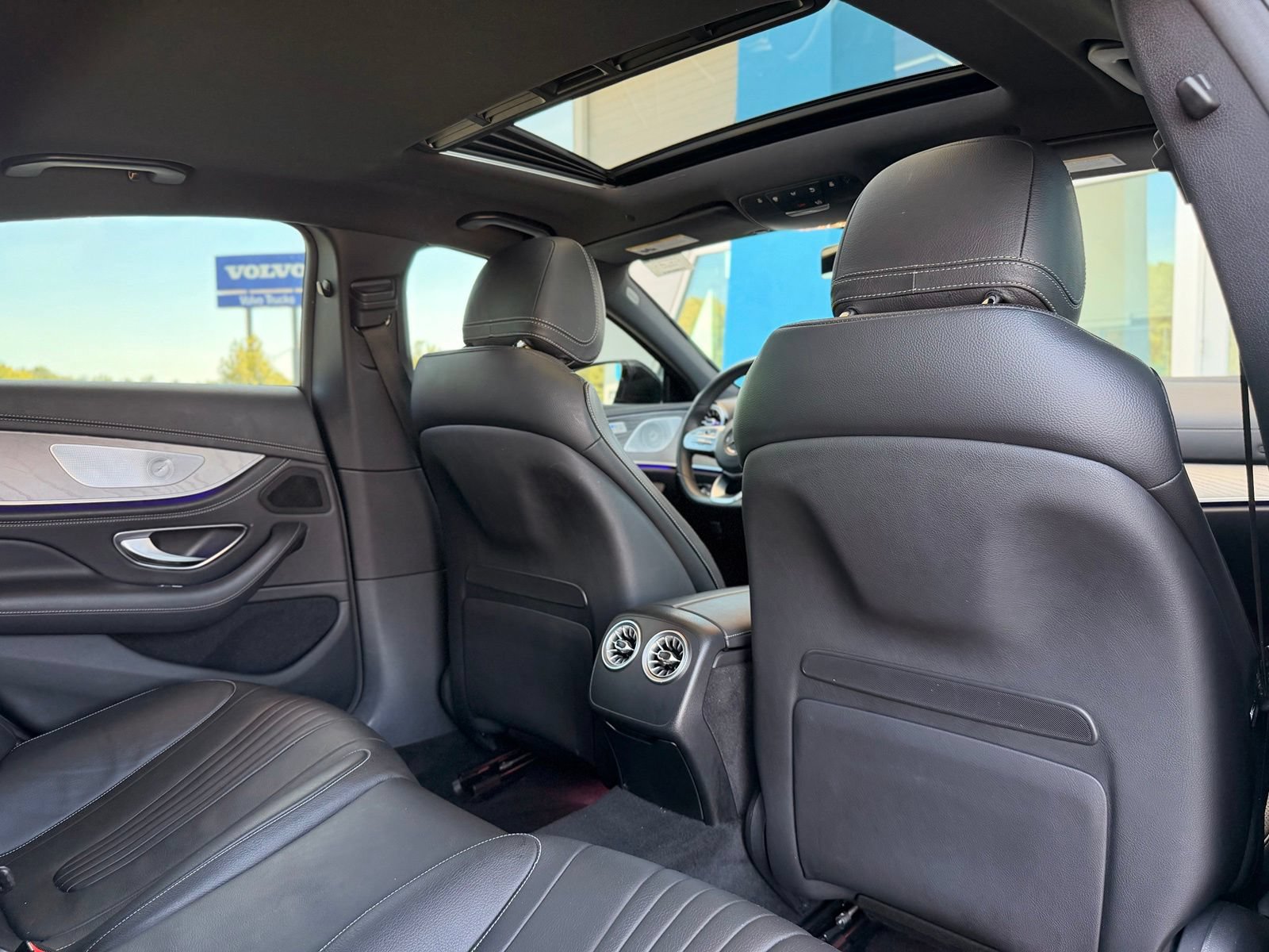 Used 2020 Mercedes-Benz CLS 450 4MATIC w/ Premium Package image 29