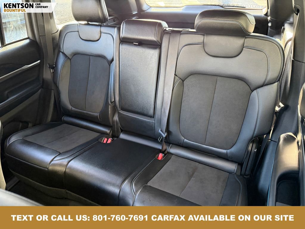 Used 2024 Jeep Grand Cherokee Trailhawk image 34