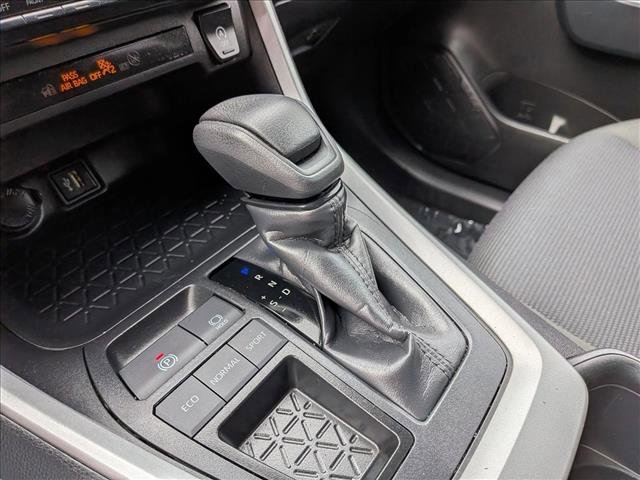 Used 2025 Toyota RAV4 LE FWD image 12