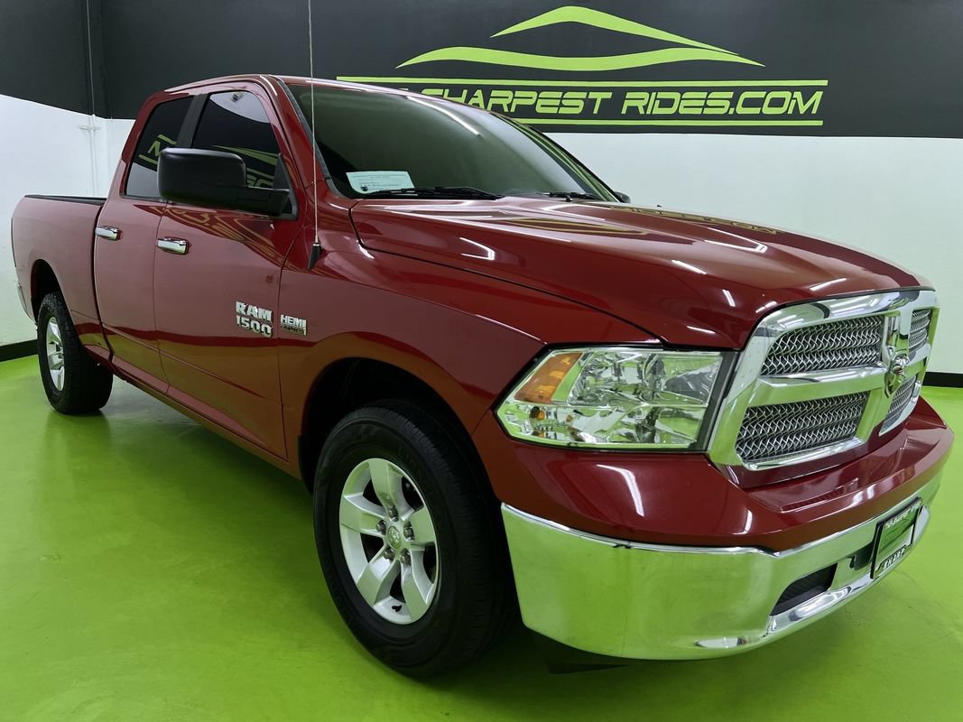 Used 2017 RAM 1500 Classic SLT AWD/4WD image 2