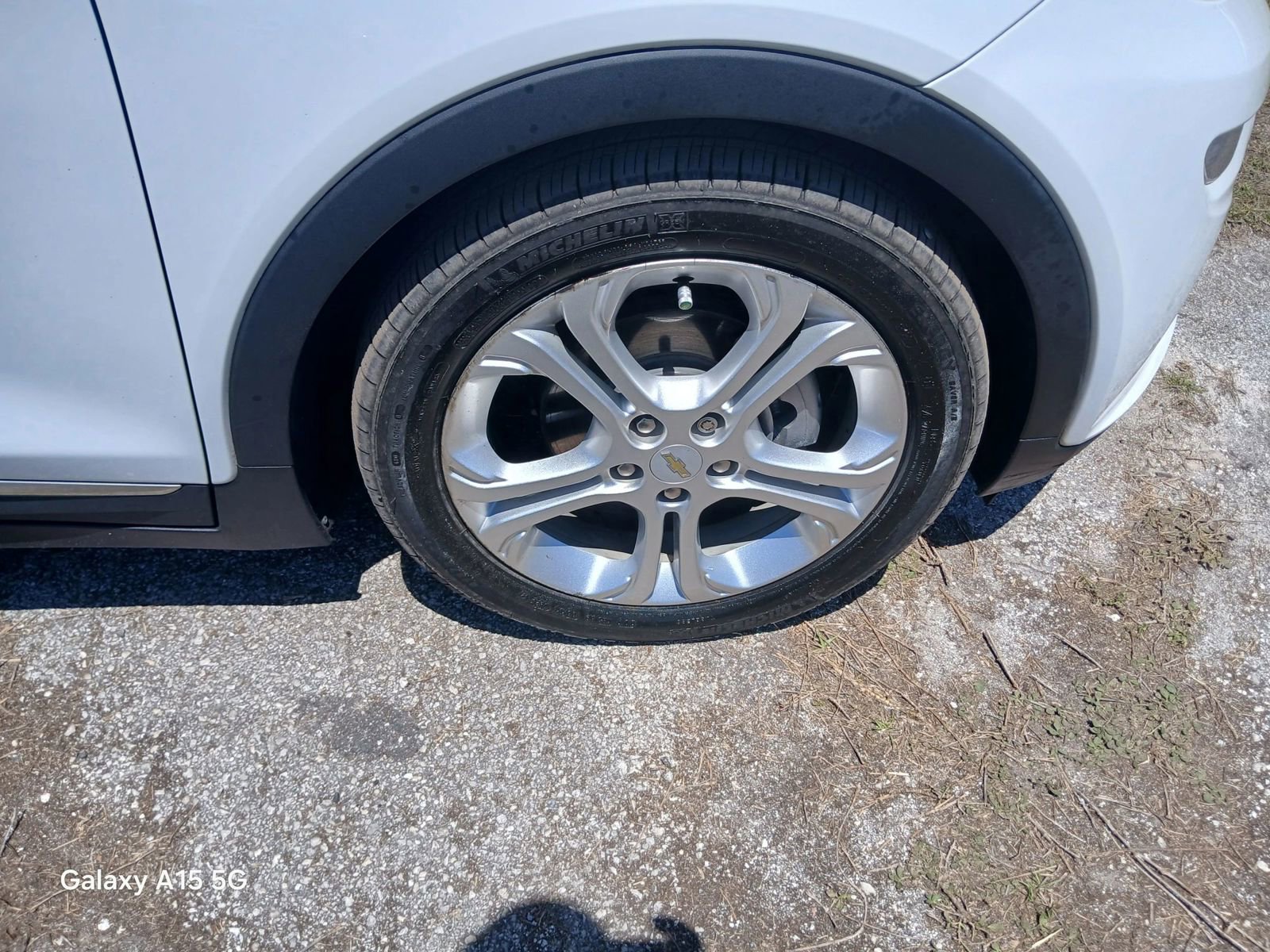 Used 2017 Chevrolet Bolt LT FWD image 20