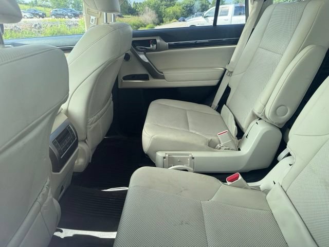 Used 2021 Lexus GX 460 Premium w/ Accessory Package AWD/4WD image 49
