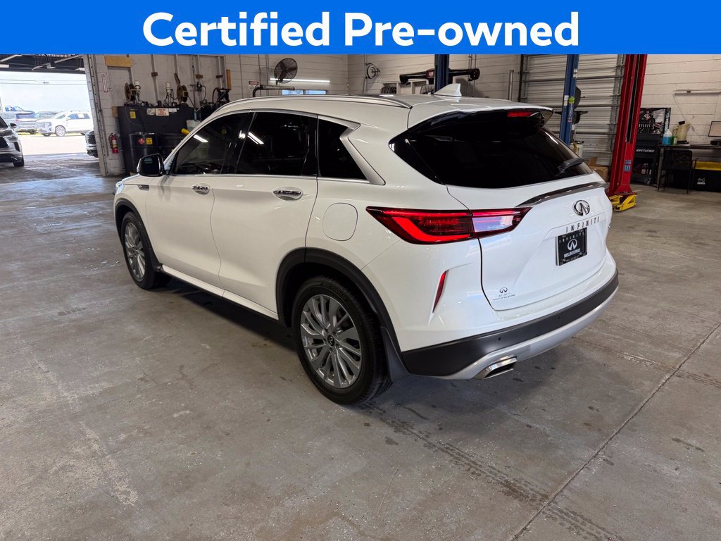 Certified 2024 INFINITI QX50 Luxe FWD image 6