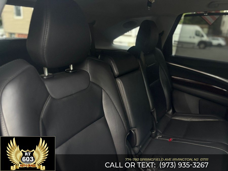 Used 2016 Acura MDX w/ Tech & Entertainment Pkg AWD/4WD image 13
