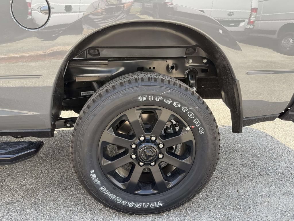 New 2026 RAM 2500 Big Horn AWD/4WD image 7