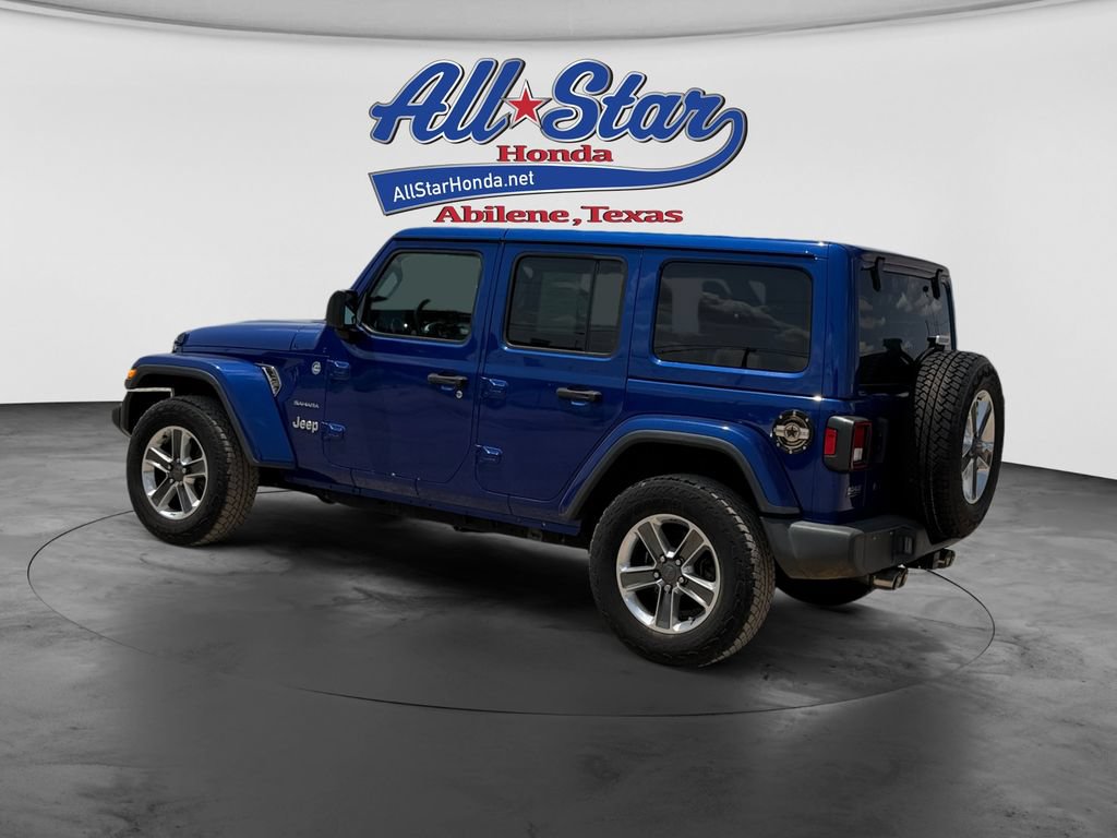 Used 2018 Jeep Wrangler Unlimited Sahara w/ Dual Top Group AWD/4WD image 7