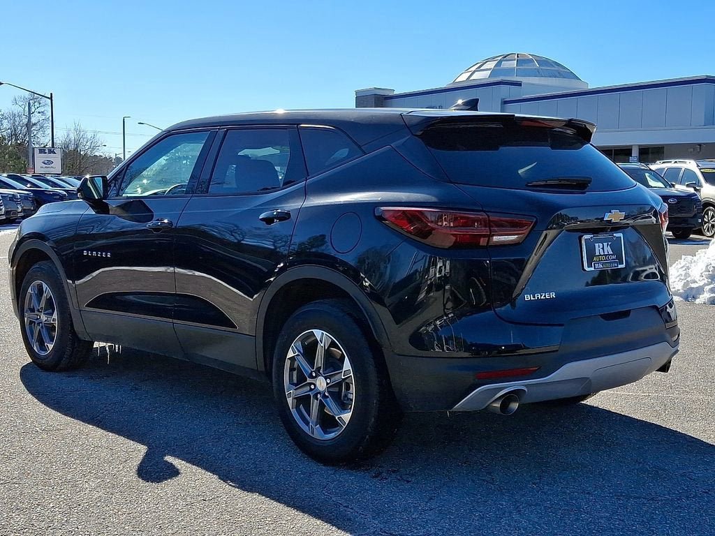 Certified 2025 Chevrolet Blazer LT FWD image 4