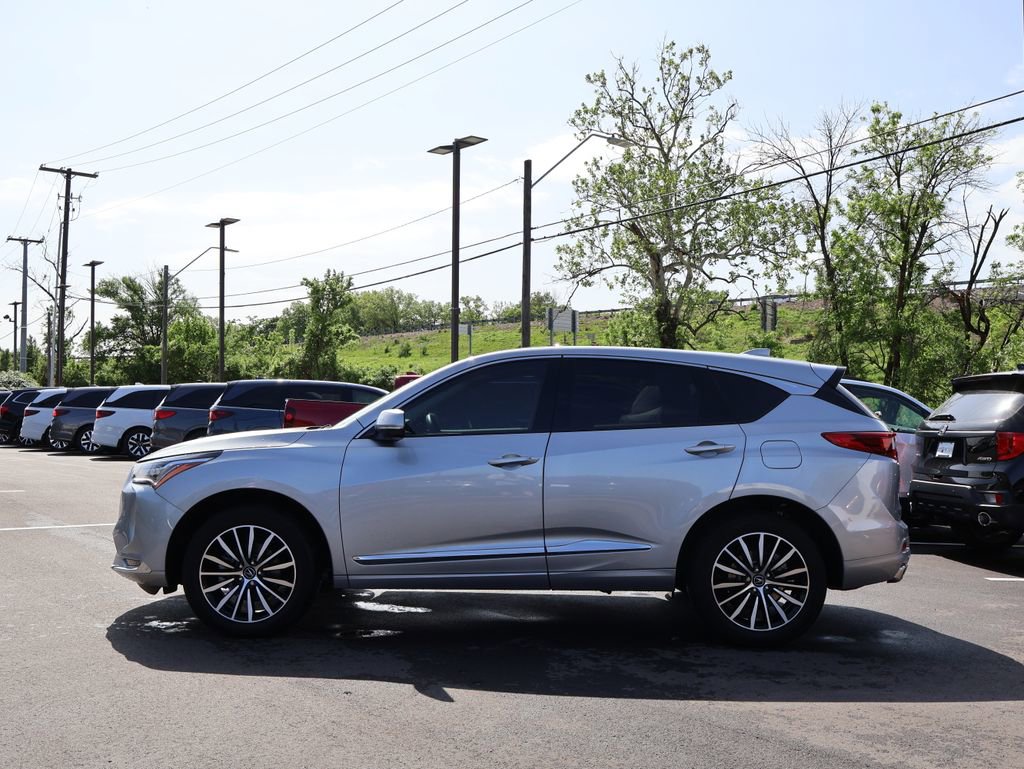 Used 2025 Acura RDX SH-AWD w/ Advance Package image 4