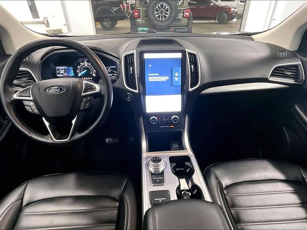 Used 2023 Ford Edge SEL w/ Convenience Package AWD/4WD image 21
