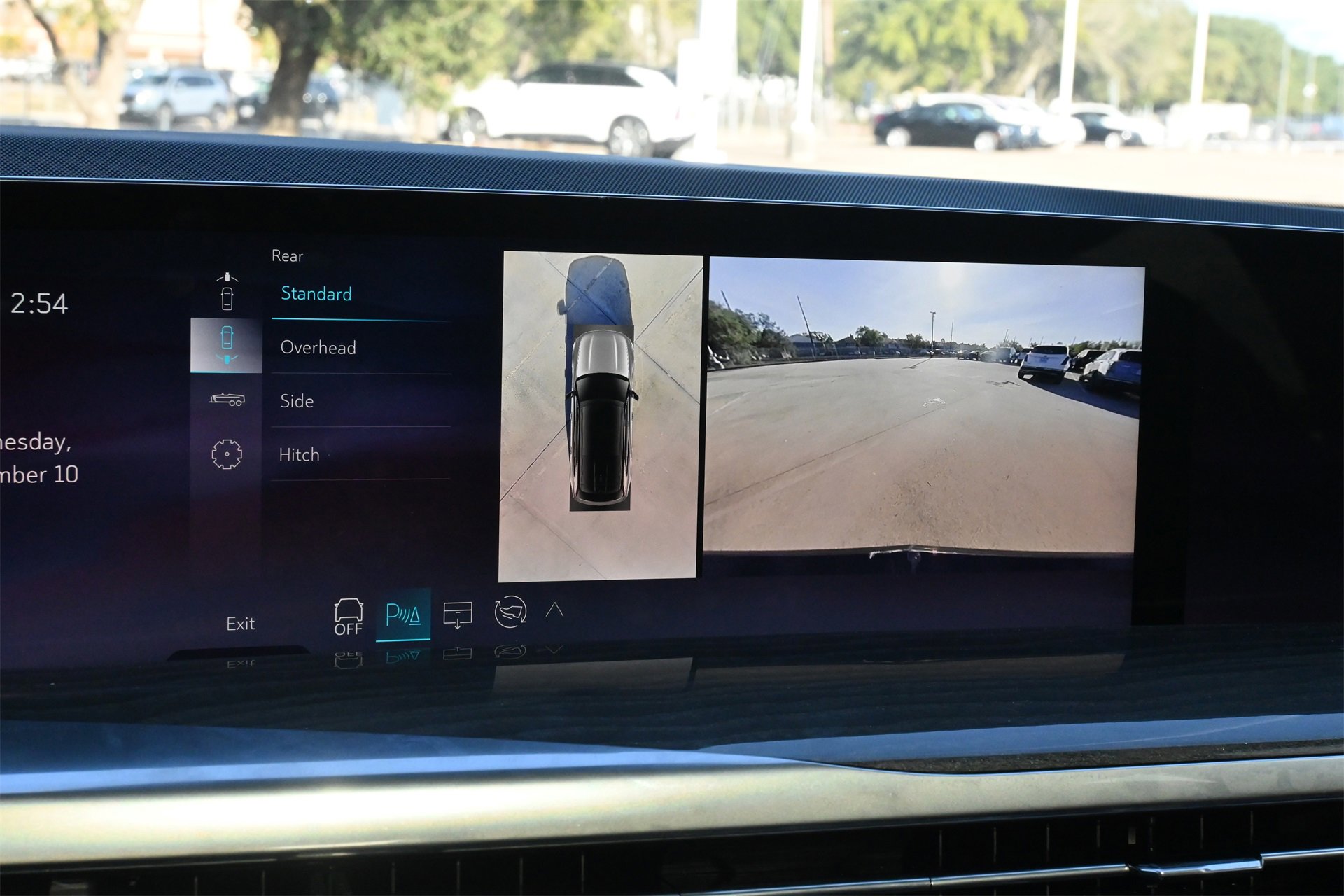 New 2025 Cadillac Escalade IQ Luxury 2 image 13