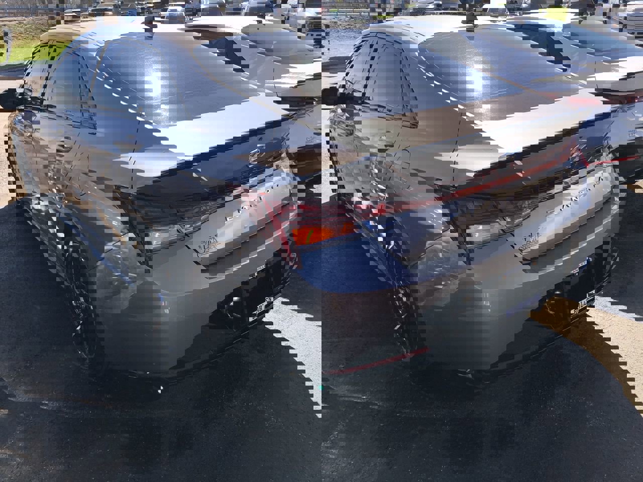 Used 2023 Hyundai Elantra N Line image 4