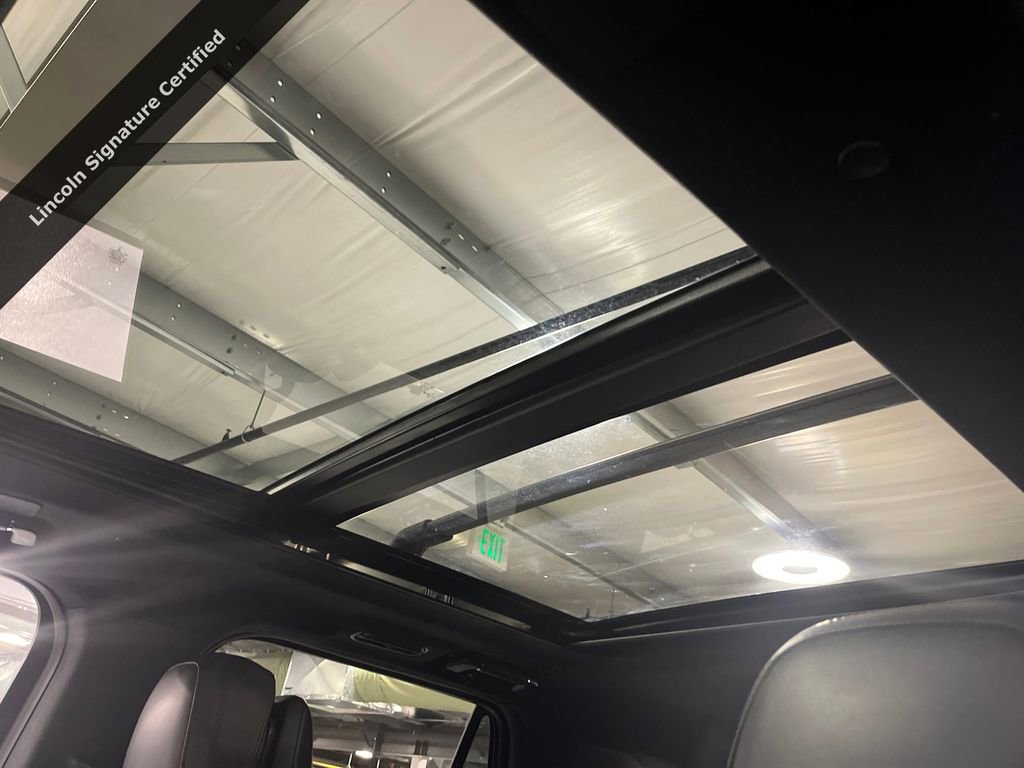 Used 2023 Lincoln Navigator L Reserve image 22