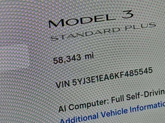 Used 2019 Tesla Model 3 Mid Range RWD image 11
