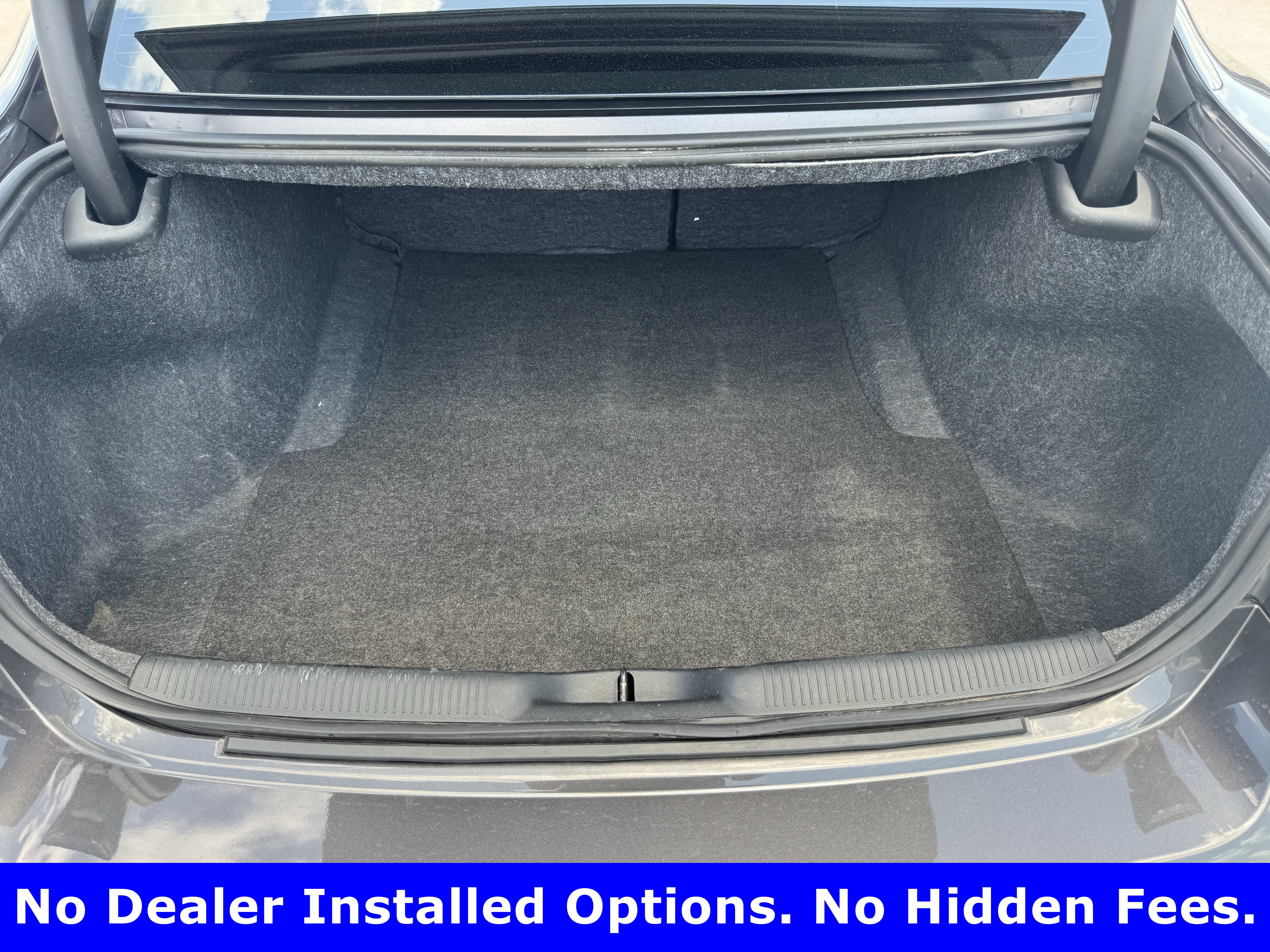 Used 2023 Dodge Charger R/T w/ Blacktop Package RWD image 26