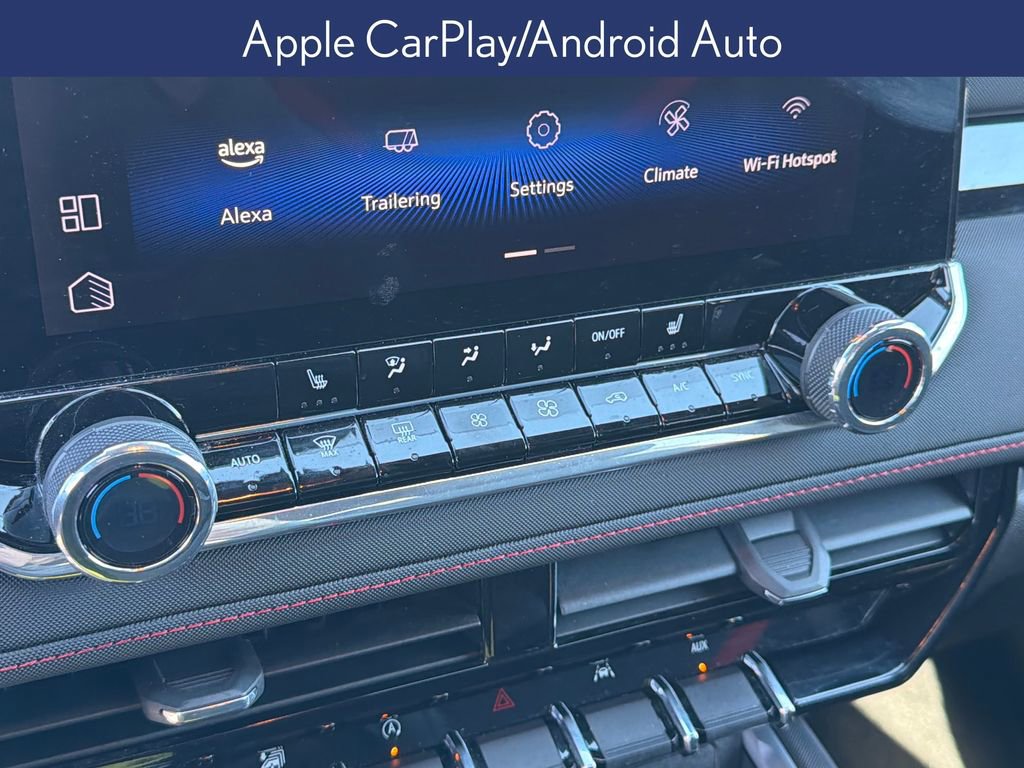 Used 2024 Chevrolet Colorado Z71 w/ Z71 Convenience Package 2 image 24