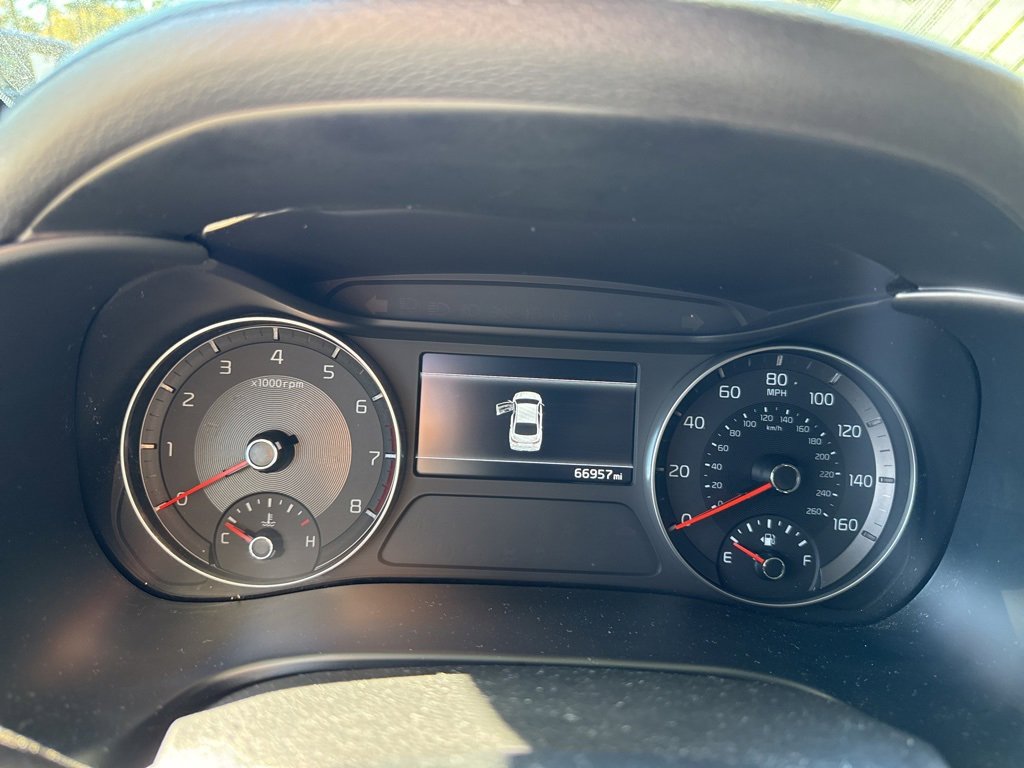 Used 2024 Kia Forte GT-Line image 10