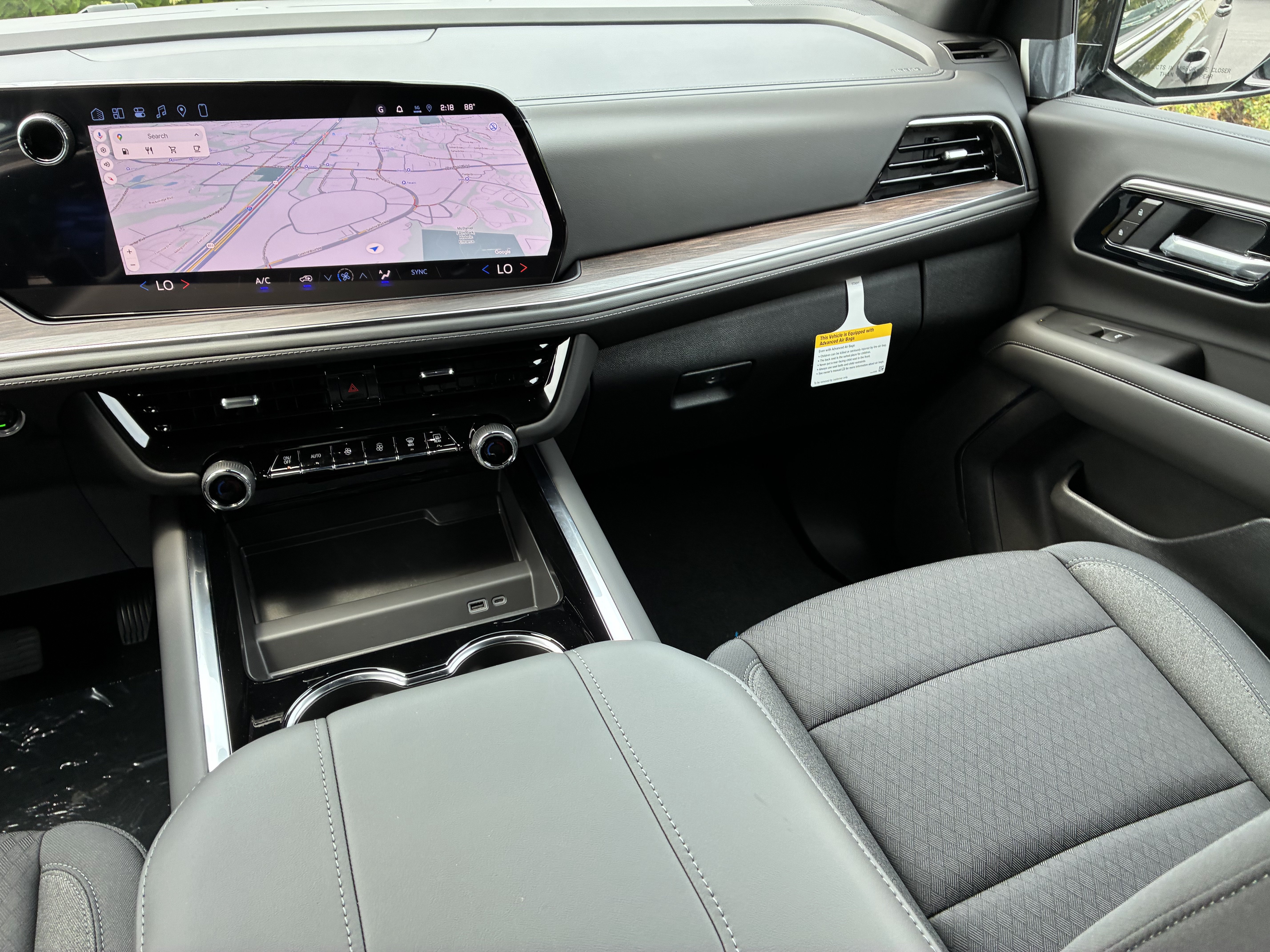 New 2026 Chevrolet Suburban LS w/ Max Trailering Package RWD image 19