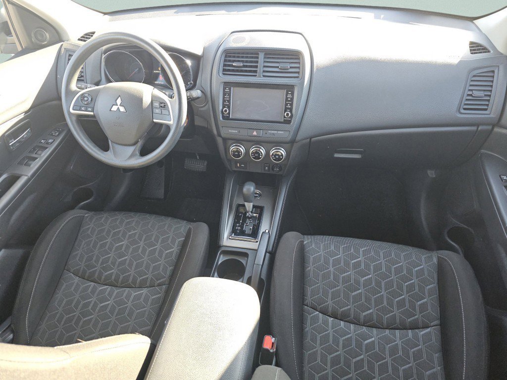 Used 2023 Mitsubishi Outlander Sport ES image 25