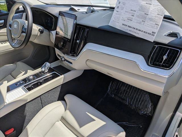 Certified 2026 Volvo XC60 B5 Ultra w/ Climate Package AWD/4WD image 23