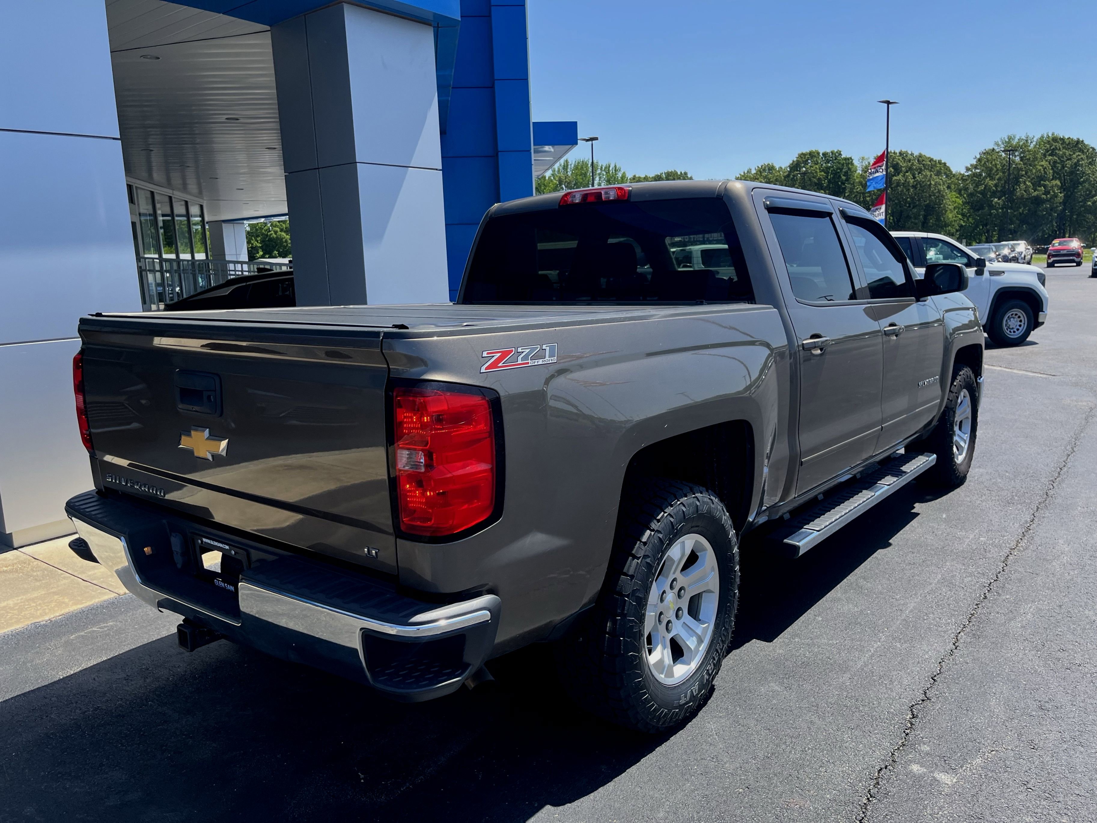 Used 2015 Chevrolet Silverado 1500 LT w/ All Star Edition AWD/4WD image 10