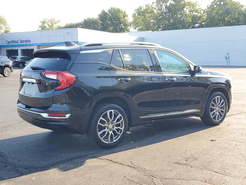 Certified 2022 GMC Terrain Denali w/ Denali Premium Package image 3