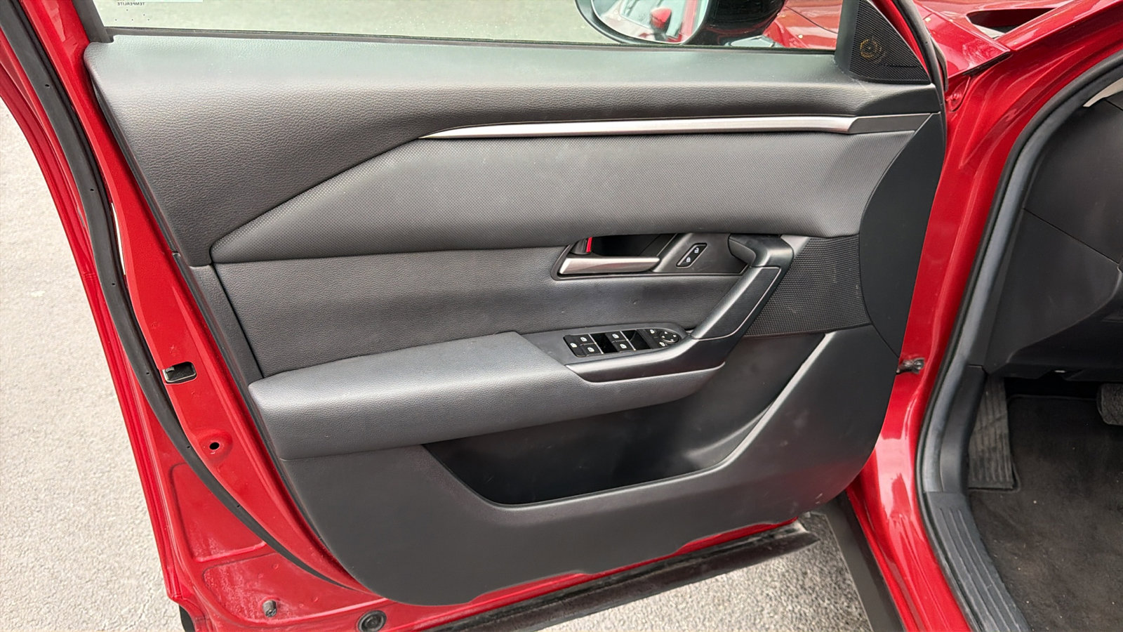 Used 2024 MAZDA CX-50 AWD 2.5 S w/ Select Package image 10