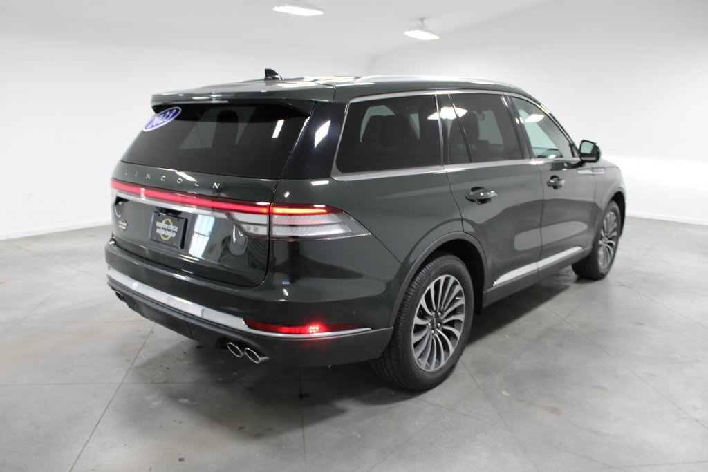 Used 2023 Lincoln Aviator Reserve w/ Equipment Group 201A AWD/4WD image 9