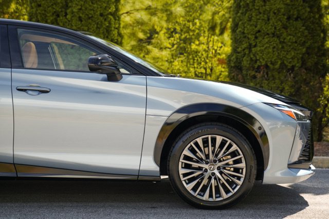 Used 2023 Lexus RZ 450e Premium w/ Accessory Package (Z1) AWD/4WD image 10