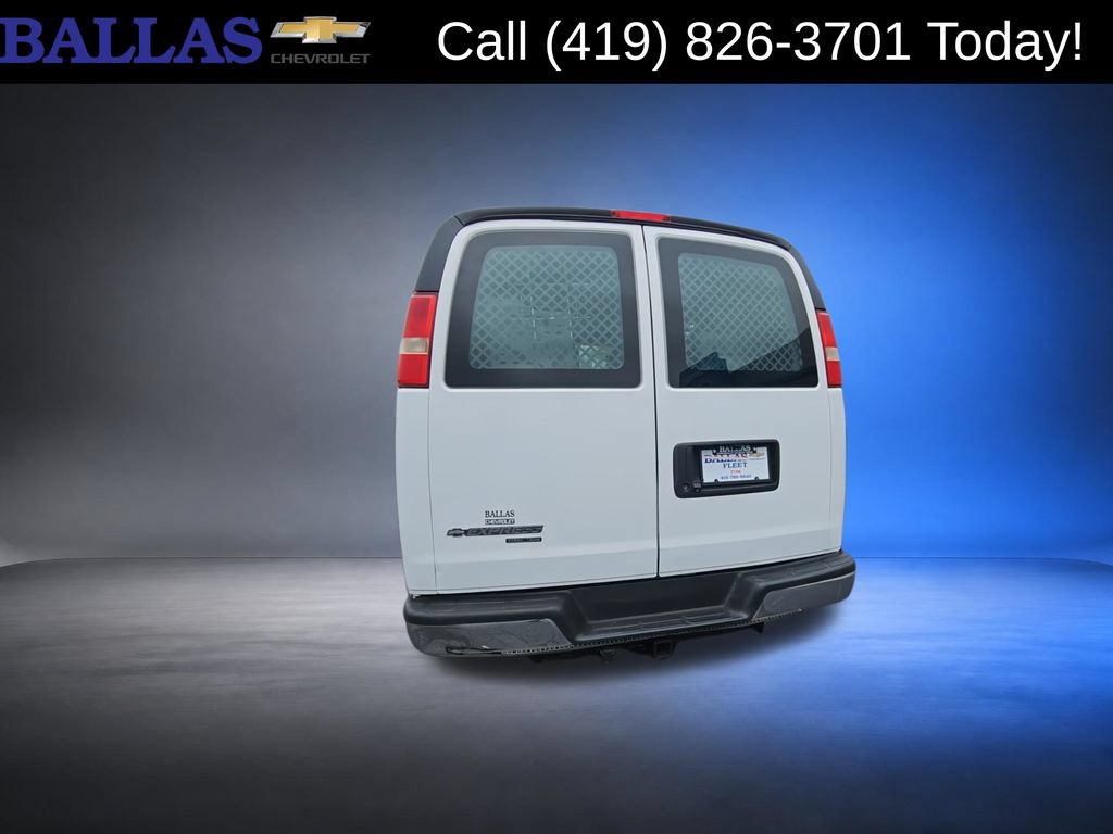 Used 2014 Chevrolet Express 2500 RWD image 8