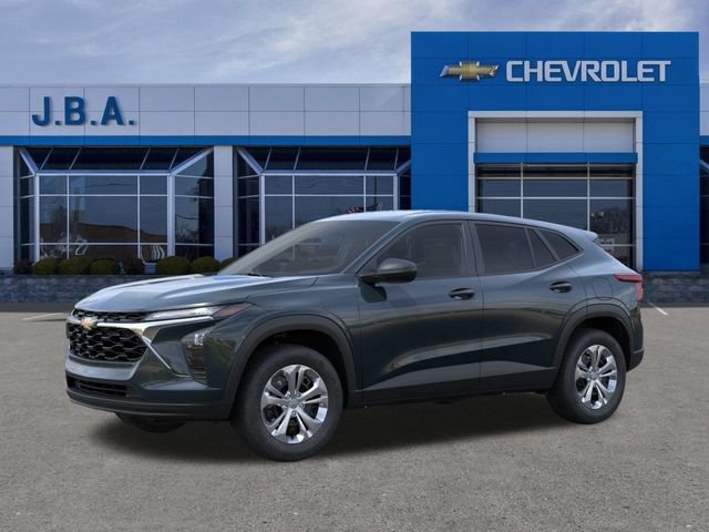 New 2026 Chevrolet Trax LS FWD image 2