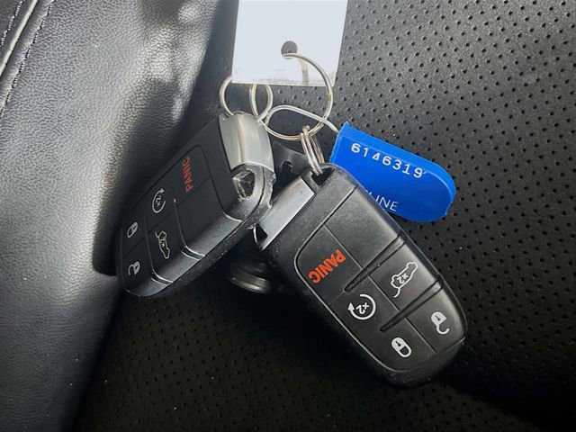 Used 2021 Jeep Grand Cherokee Laredo X image 32