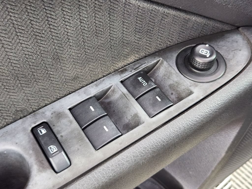 Used 2007 Mercury Milan V6 FWD image 17