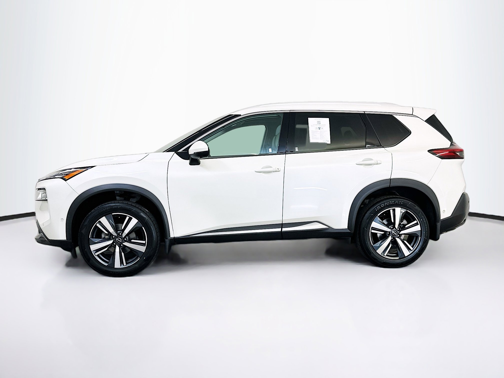 Used 2023 Nissan Rogue SL w/ SL Premium Package AWD/4WD image 4