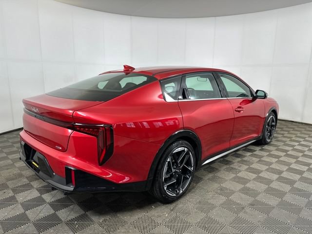 Used 2025 Kia K4 GT-Line image 3