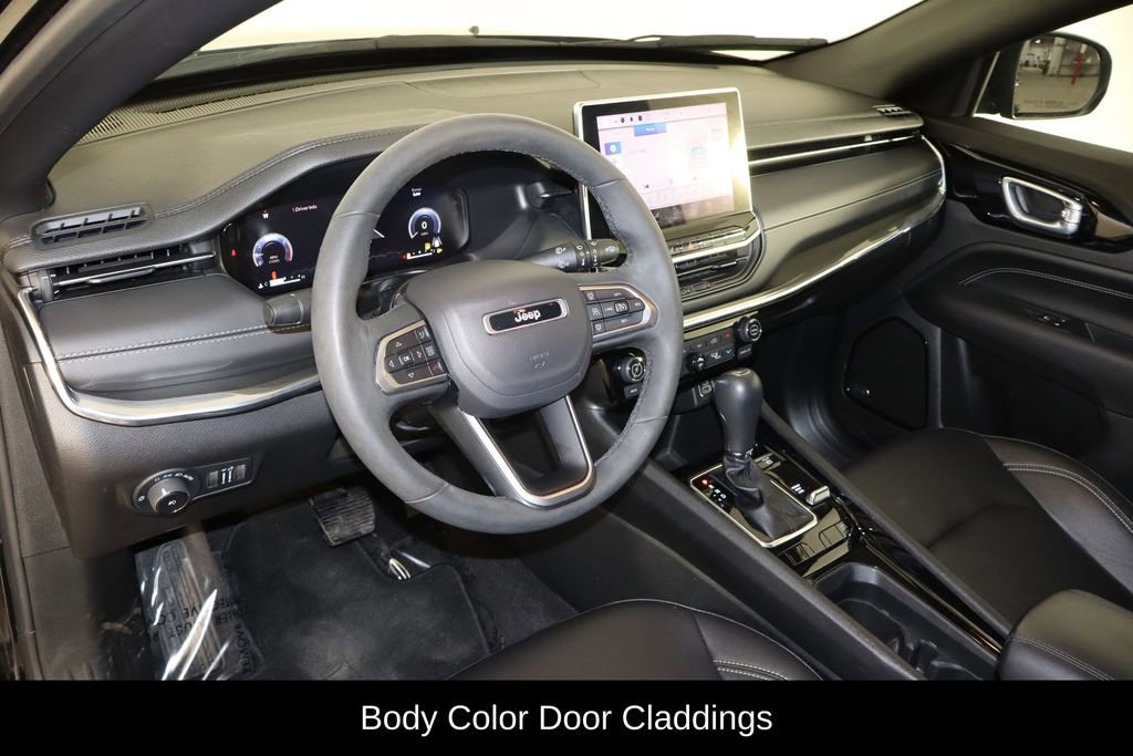 Used 2024 Jeep Compass Limited w/ High Altitude Package image 29