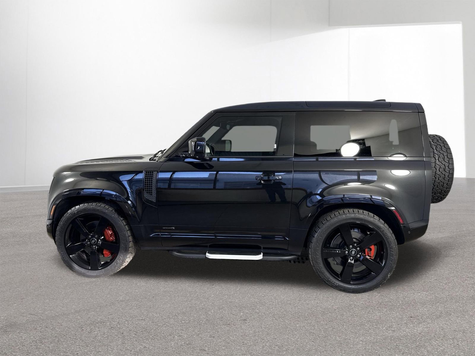 Used 2022 Land Rover Defender 90 X AWD/4WD image 28