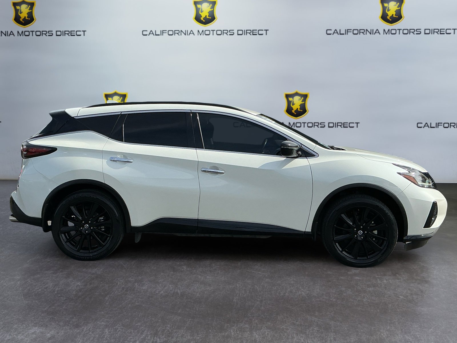 Used 2022 Nissan Murano SV w/ SV Midnight Edition Package FWD image 4