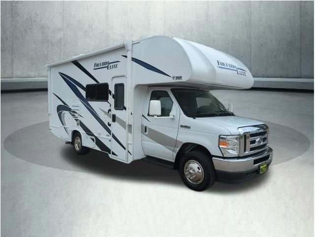 Used 2023 Ford E-450 and Econoline 450 Super Duty w/ Motorhome Prep Package image 10